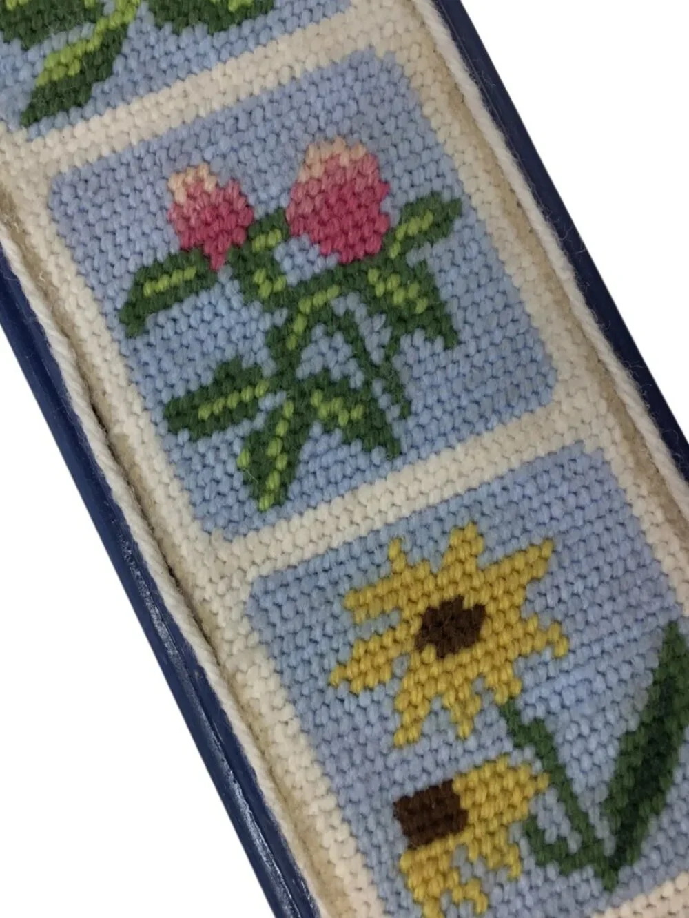 Vtg Finished Framed Needlepoint Wall Mirror Flowers Floral 23 x 16.5 Handmade